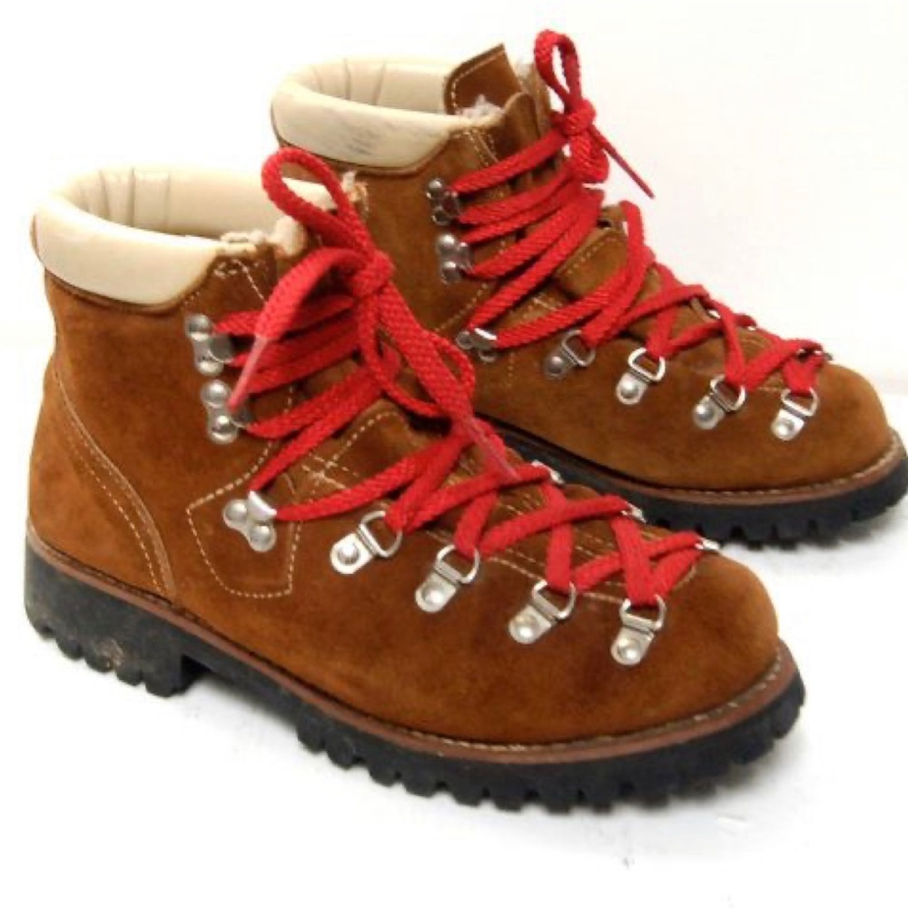 VINTAGE Vibram Hiking Boots SIZE 7.5